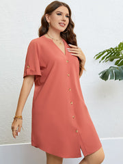 Robe droite boutonnée à col cranté grande taille
