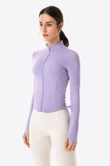 Sportjacke mit seitlichem Kordelzug und Reißverschluss