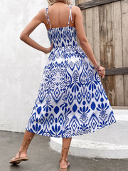 Robe imprimée à épaules nouées et col en cœur