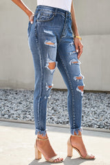 Cropped-Jeans mit ausgefranstem Saum im Used-Look