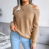 Rippenstrickpullover mit kalten Schultern und langen Ärmeln