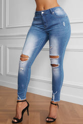 Jeans mit mittlerer Taille und verblichenem Schnitt