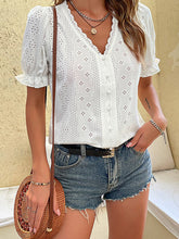 solid color V-neck hollow short-sleeved blouse