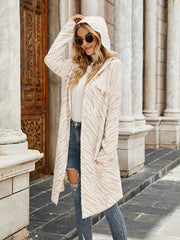 Cardigan tricoté à carreaux à capuche pour femme