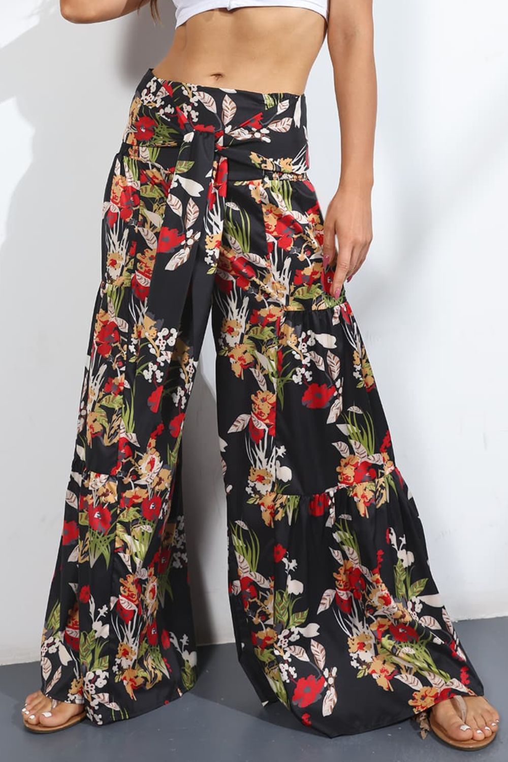Culotte taille haute nouée imprimée