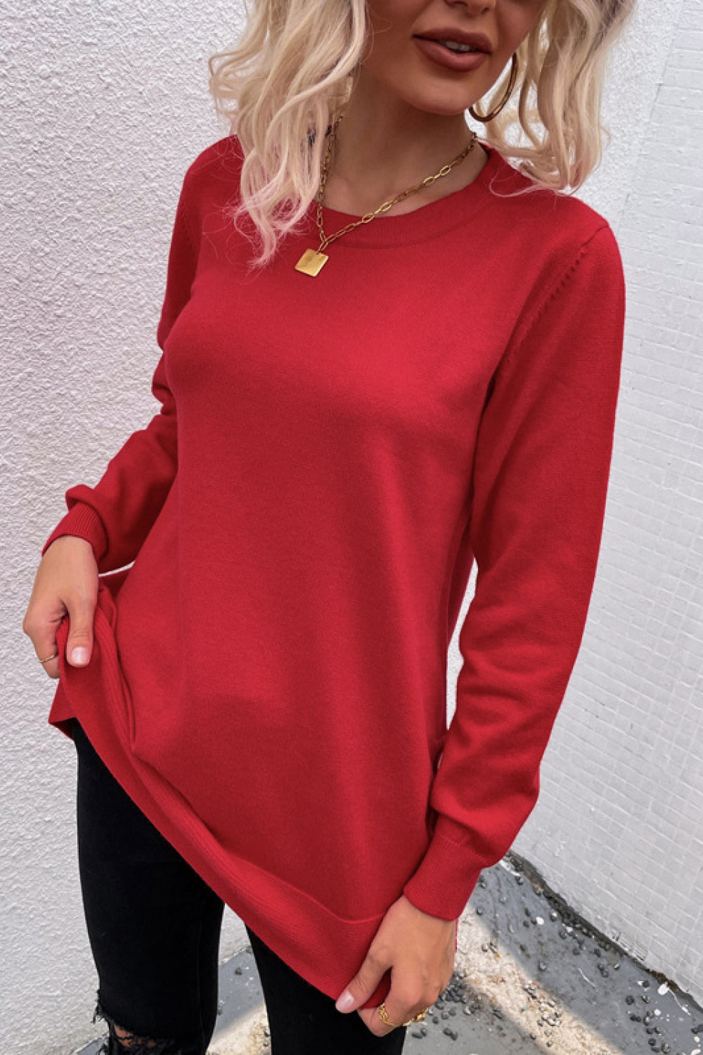 Pullover mit Rundhalsausschnitt und überschnittenen Schultern