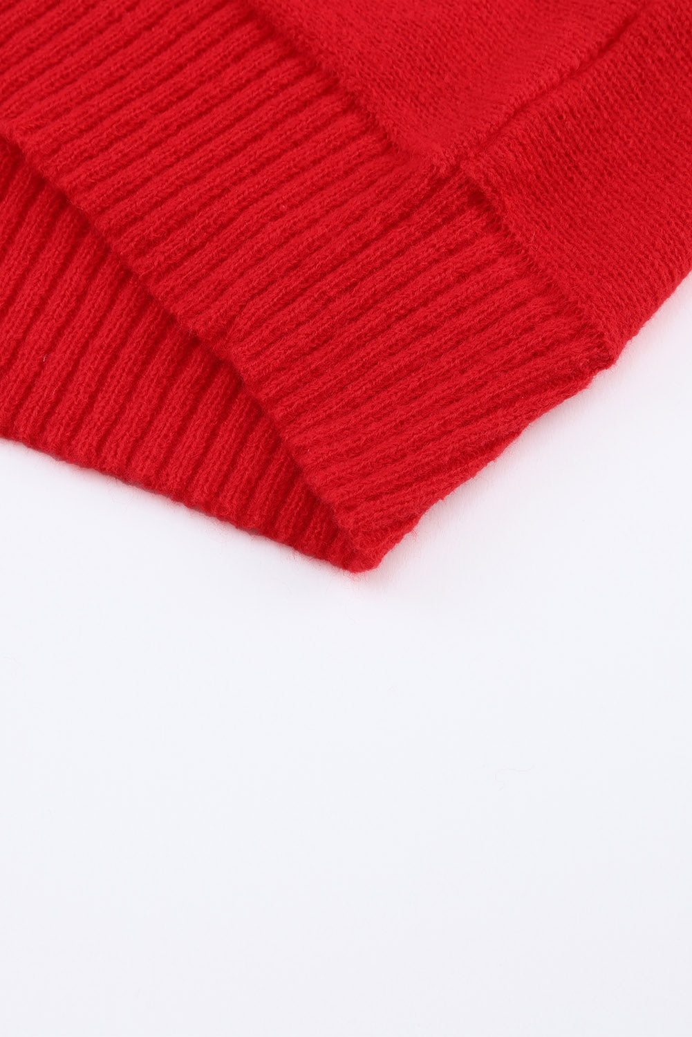 Pull rouge à col roulé et manches chauve-souris « Joyeux Noël »