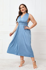 Robe mi-longue sans manches à volants noués grande taille