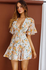 V Neck Printed Lotus Sleeve Dress Belt