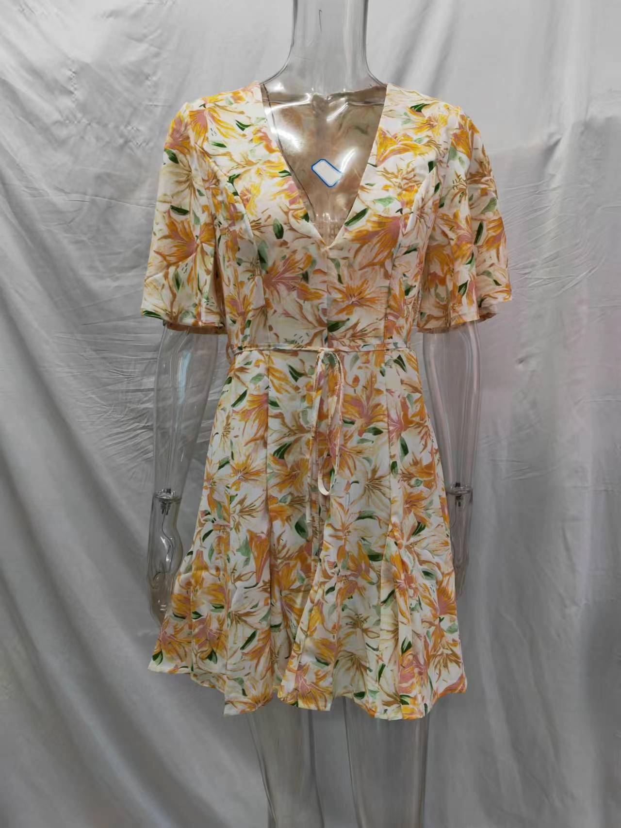 V Neck Printed Lotus Sleeve Dress Belt