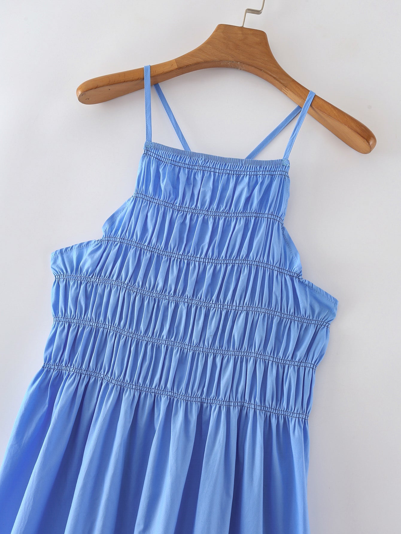 Kleid mit Trägern hinten und überkreuztem Zug, elastische Träger, lang