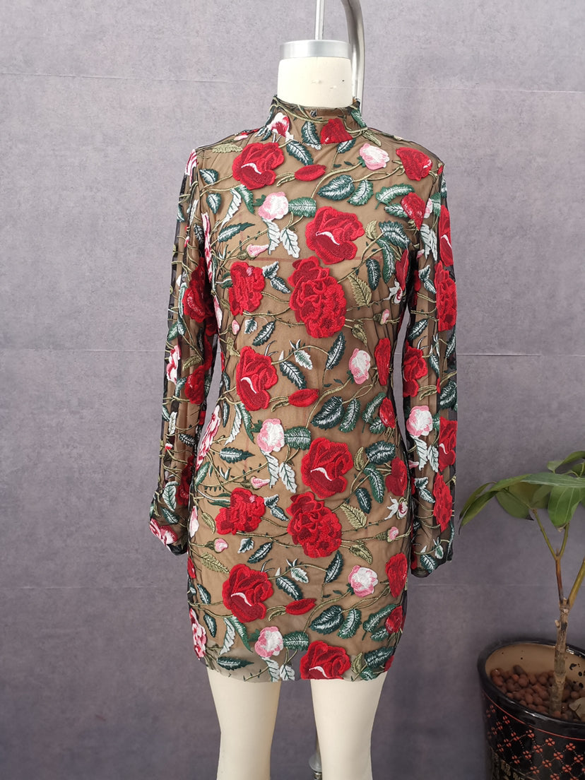 Fashionable Half Turtleneck Lace Embroidery Hip Wrapped Dress Dress