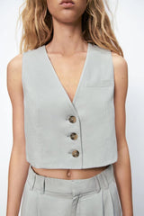 Strap V neck Slim Fit Solid Color Vest