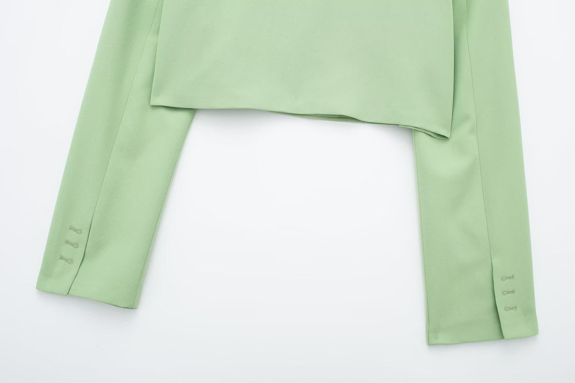 Lässiger kurzer Culottes-Anzug im Blazer-Stil