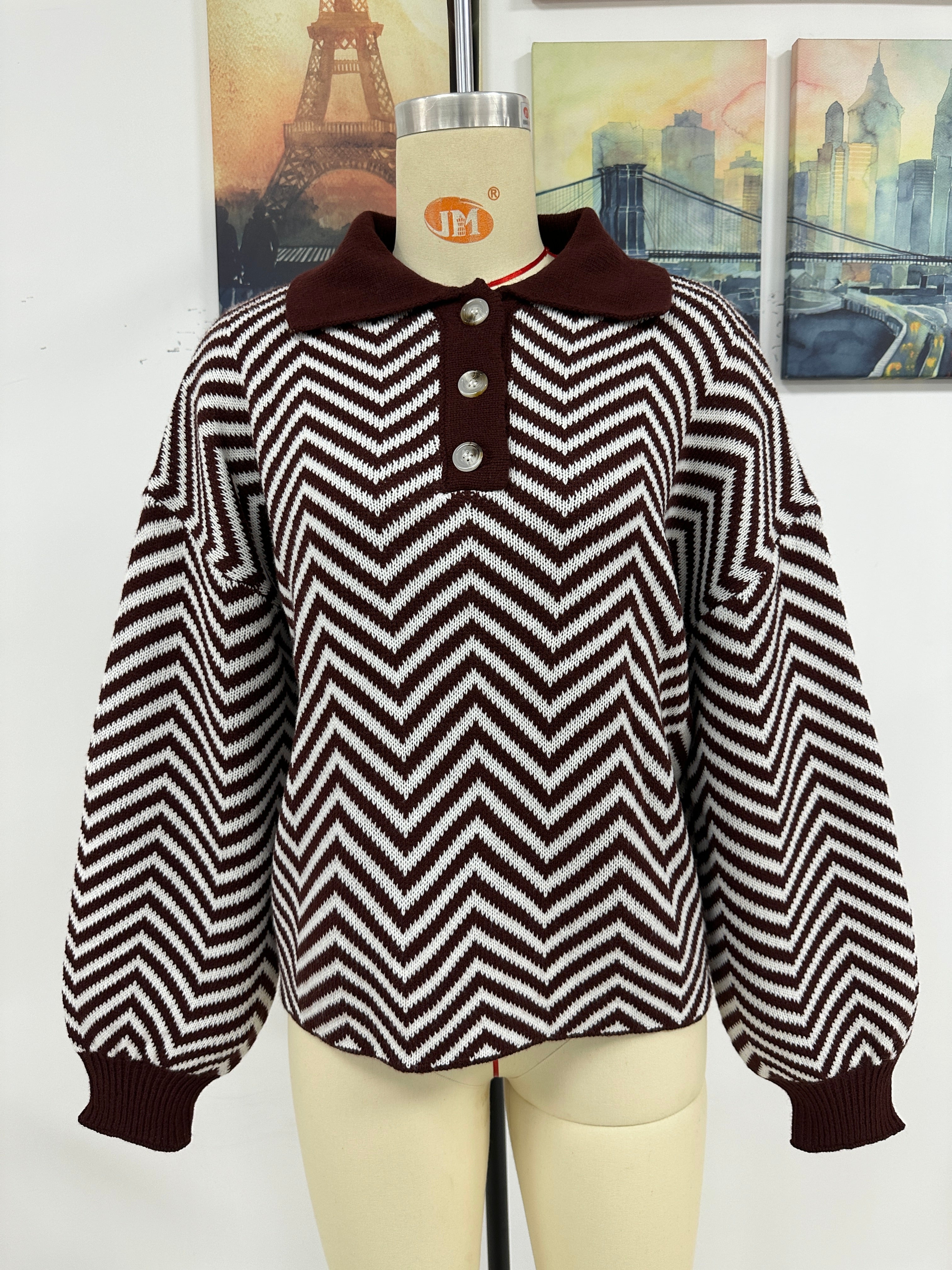 Gestreifter Pullover Langarmpullover mit Farbnähten und Umschlagkragen