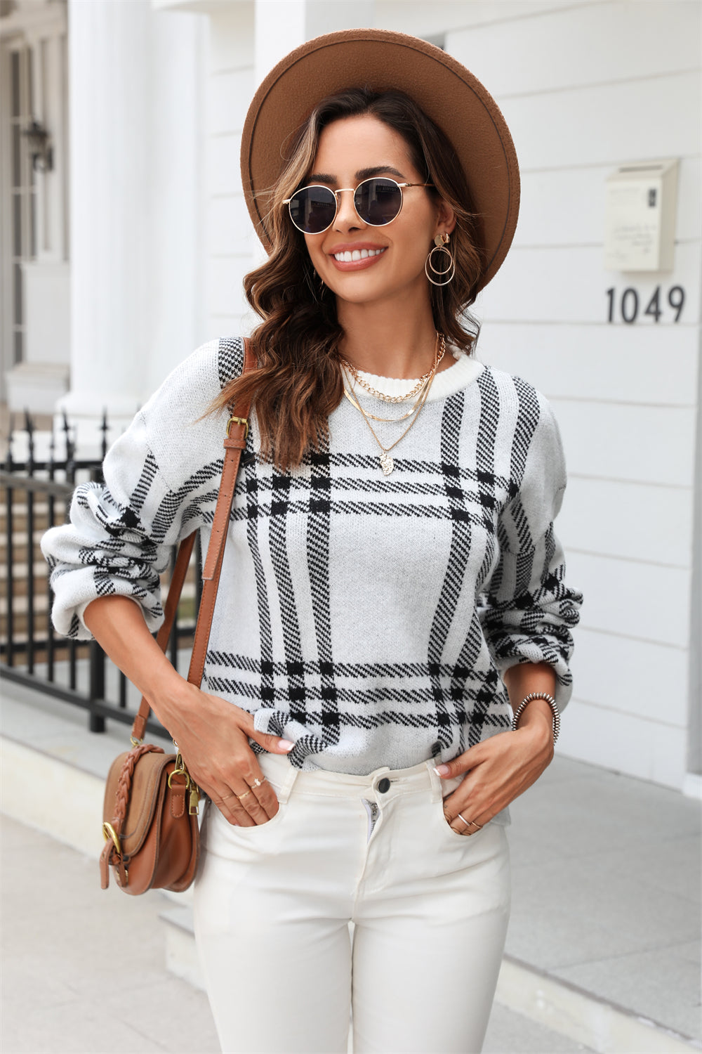 Sweater Large Plaid Stitching Casual Pullover Round Neck Sweater