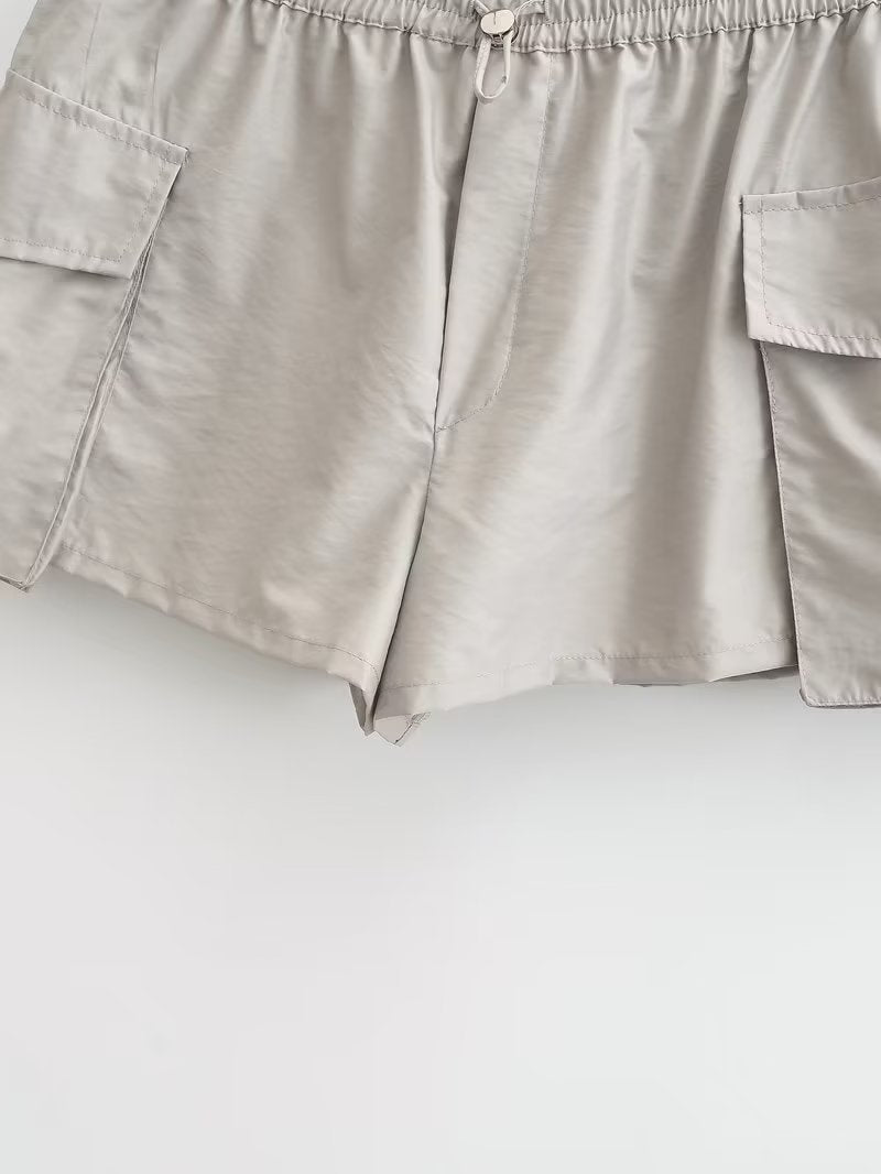 Freizeitshorts aus Nylonmischung mit elastischer Taille
