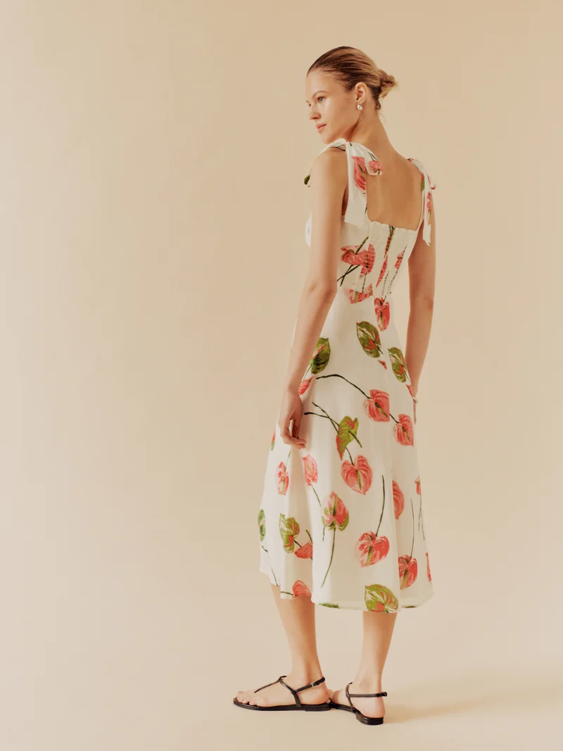 Elegantes Kleid mit hohem Schlitz und Trägern im französischen Pastoral-Print, Tube-Top, mittellanges Kleid
