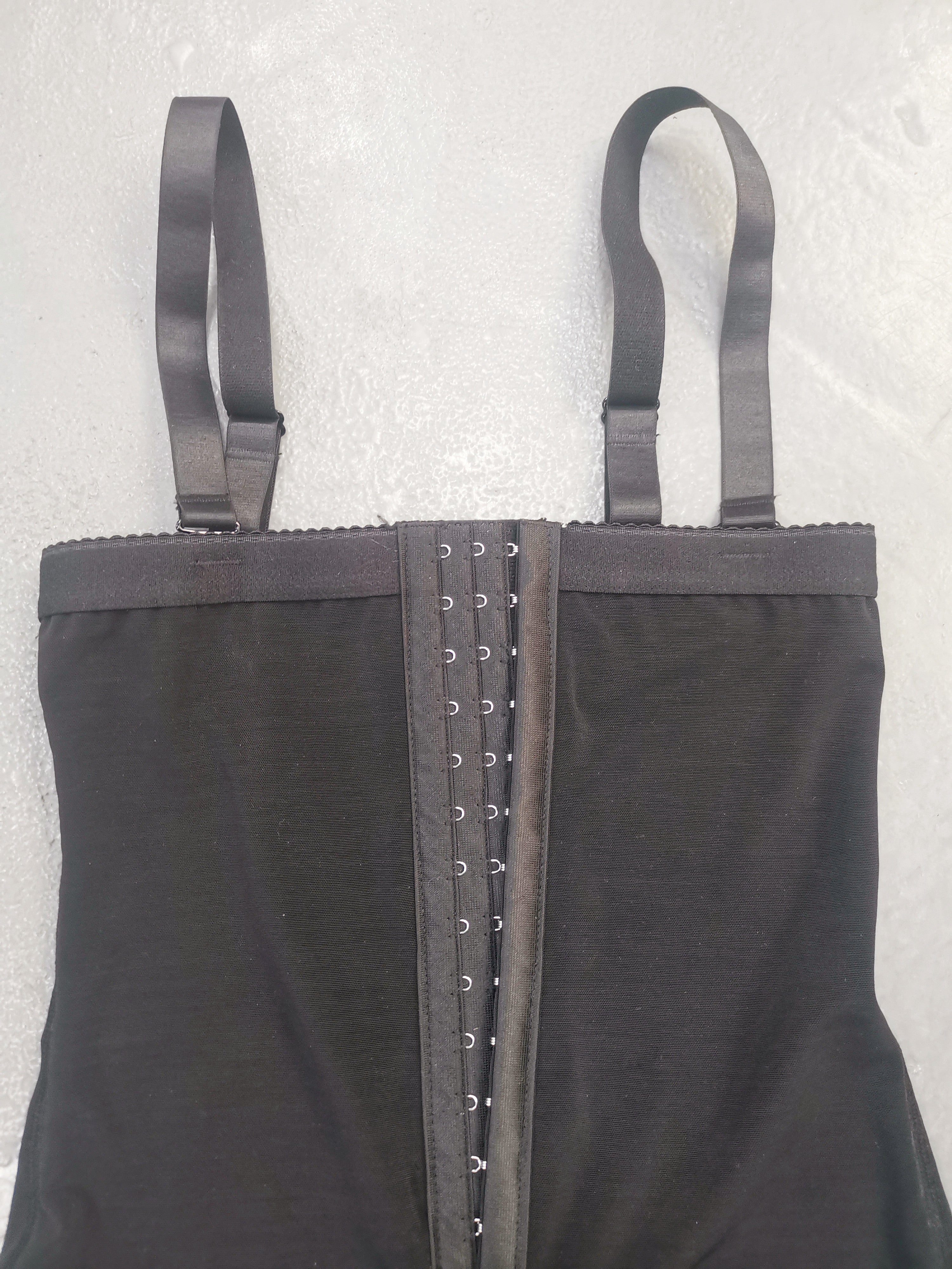 Hohe Taille, dreireihiger Schrittreißverschluss, bauchstraffende Taille, schlankmachende Po-Lift-Unterwäsche, einteiliges Korsett