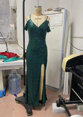 Robe sans manches, robe caraco, robe fourreau slim