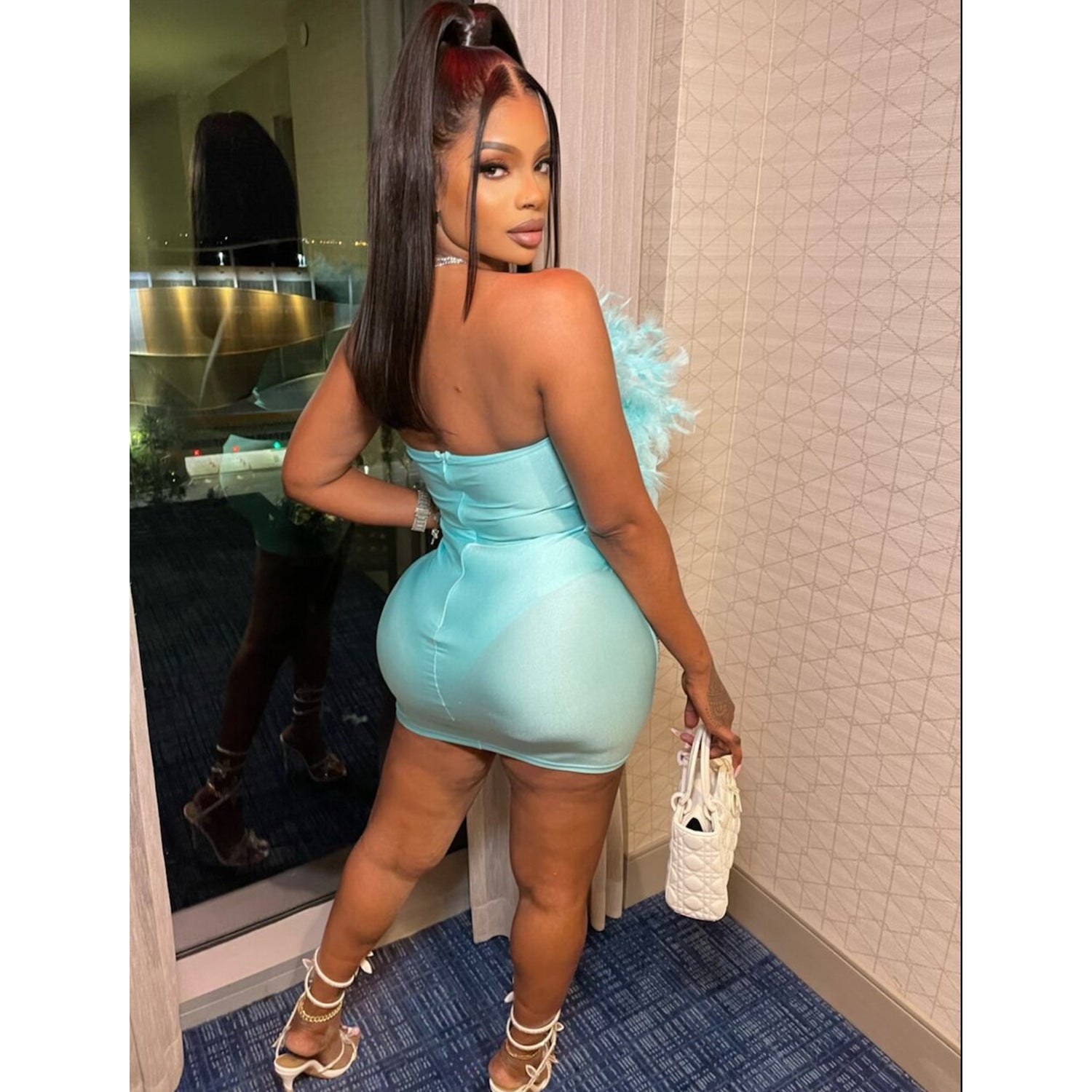 Feather Mesh Drilling Chest Wrapped Dress