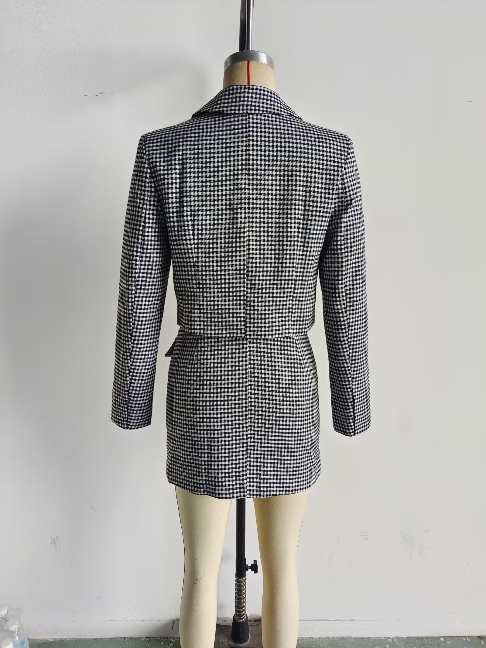 French Casual Small Plaid Short Blazer Suit