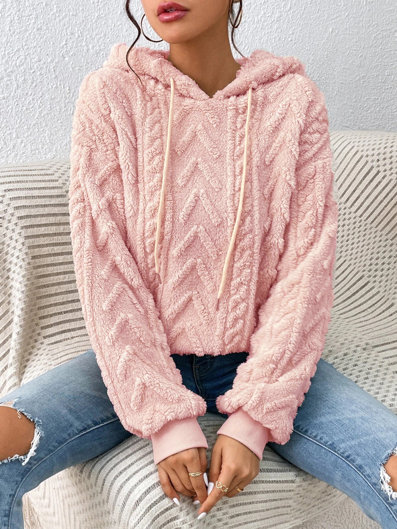 Pull d'automne en flanelle à capuche et veste ample en peluche