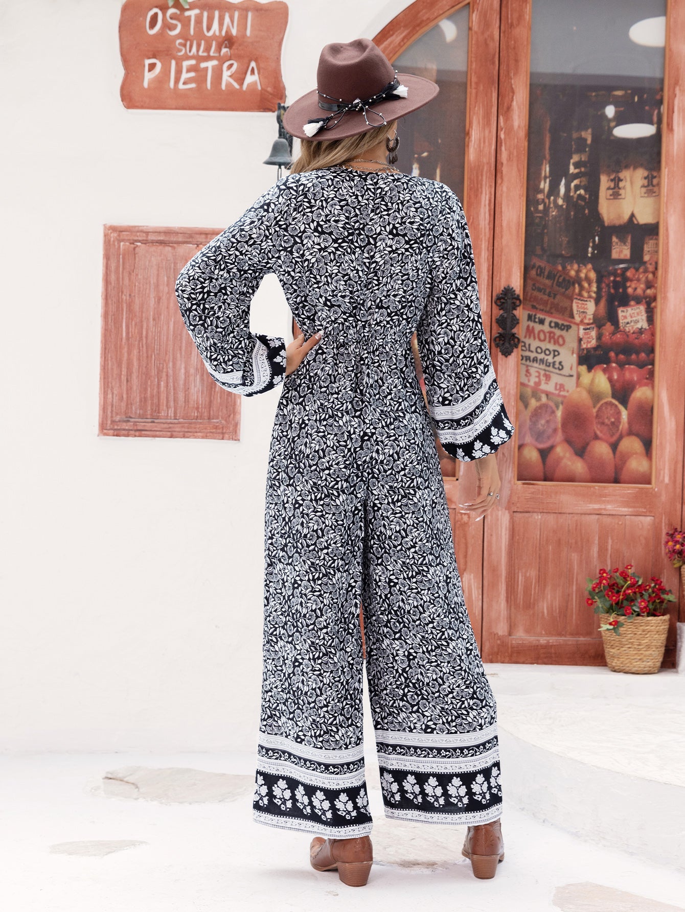 Lengthened Leg Line Jumpsuit