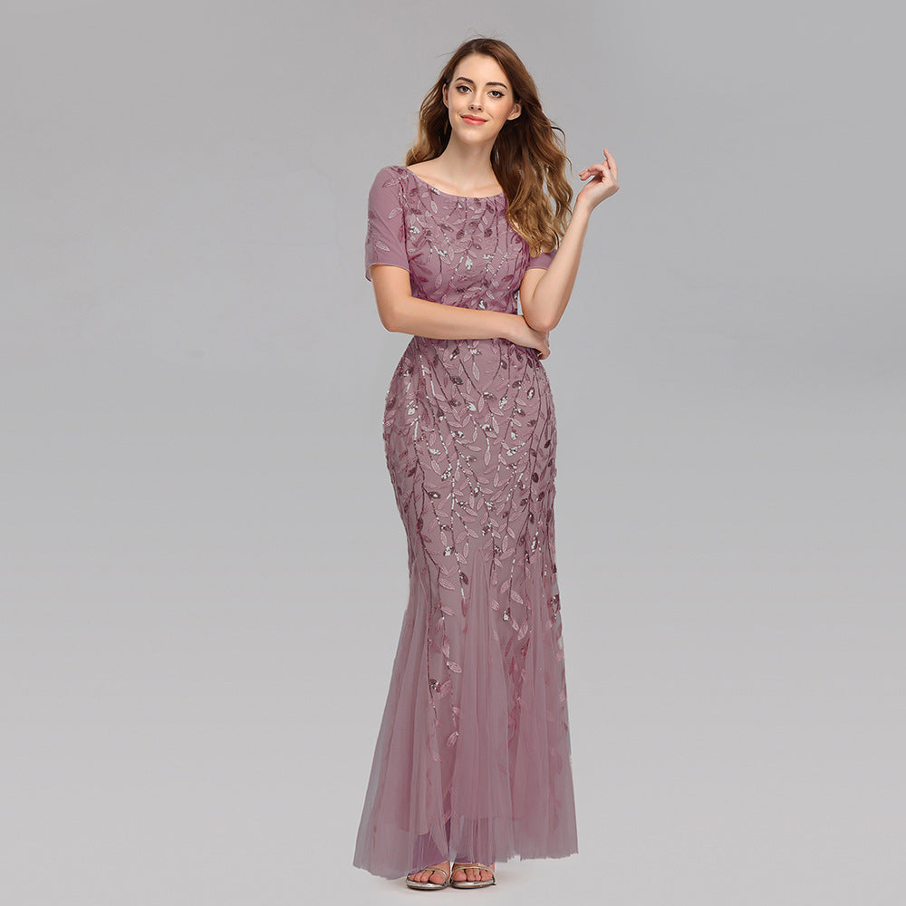Bankett-Gastgeber-Abendkleid mit schmalem Netz-Ausschnitt und Fischschwanz-Kleid