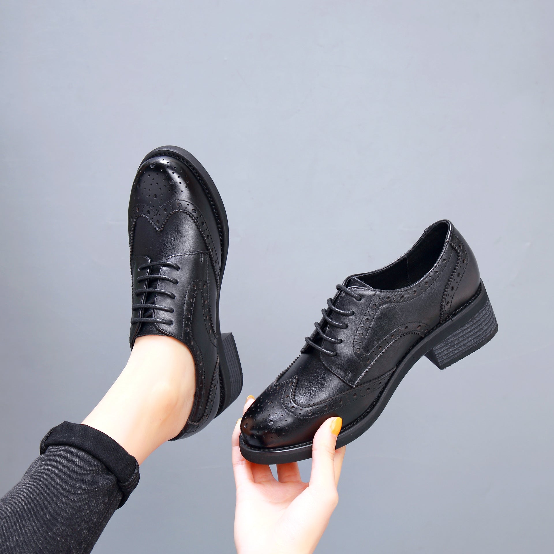 Beautiful Durable Women's Retro Flat Bottom