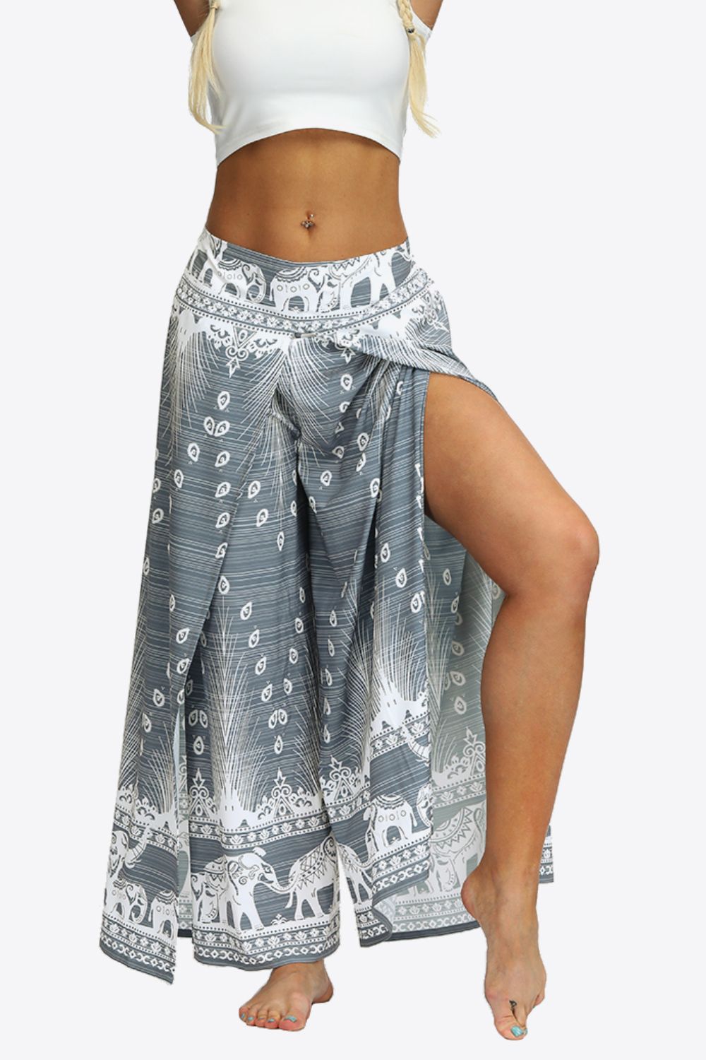 Pantalon long à jambes larges fendues