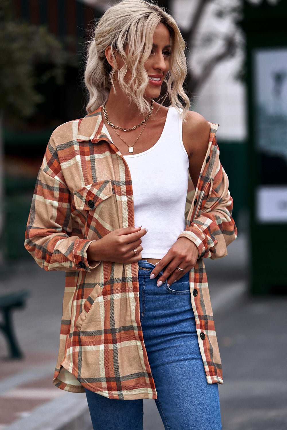 Veste boutonnée à carreaux avec poches poitrine