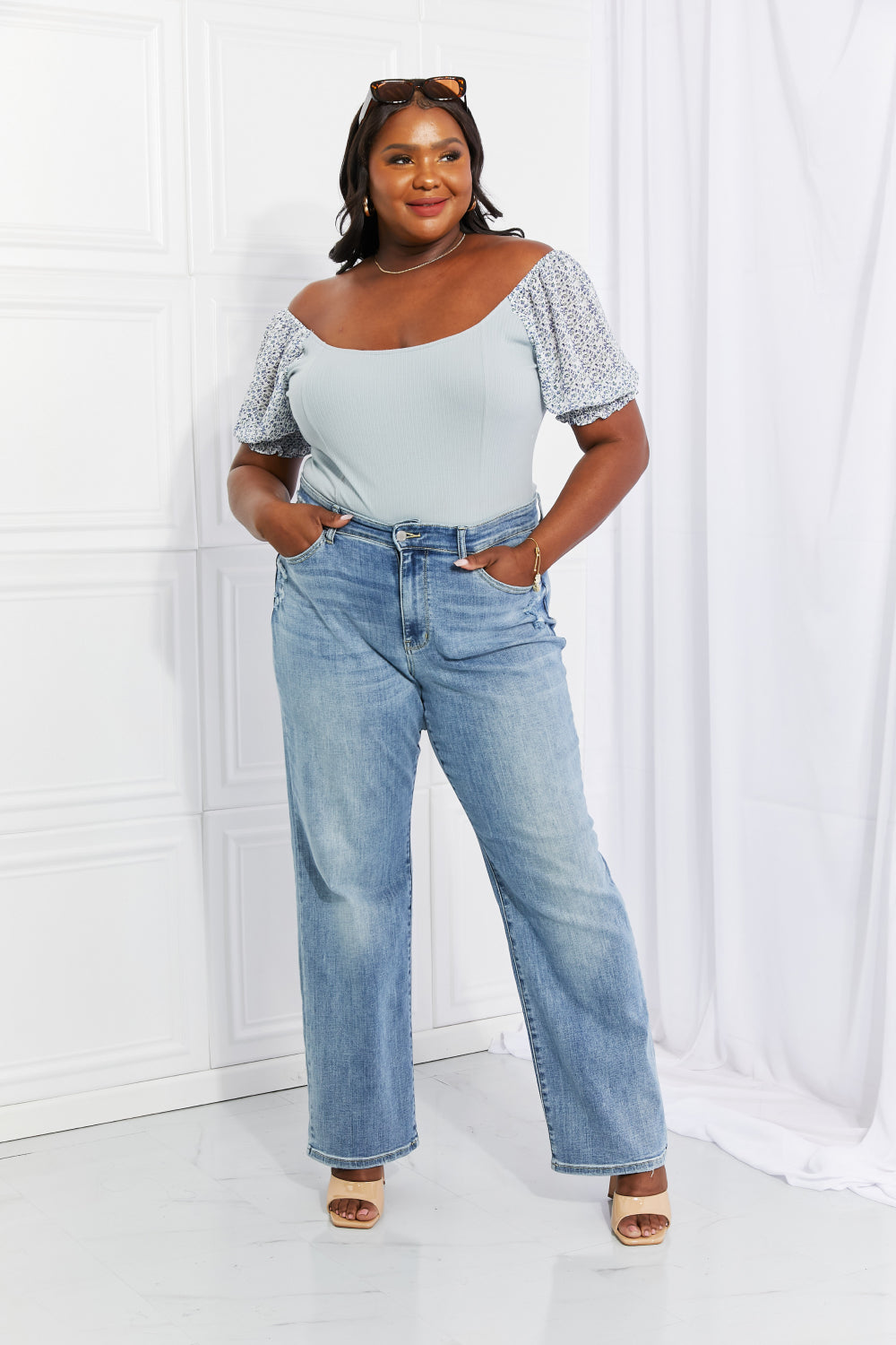 Body HEYSON à encolure dégagée et à petites fleurs, taille réelle