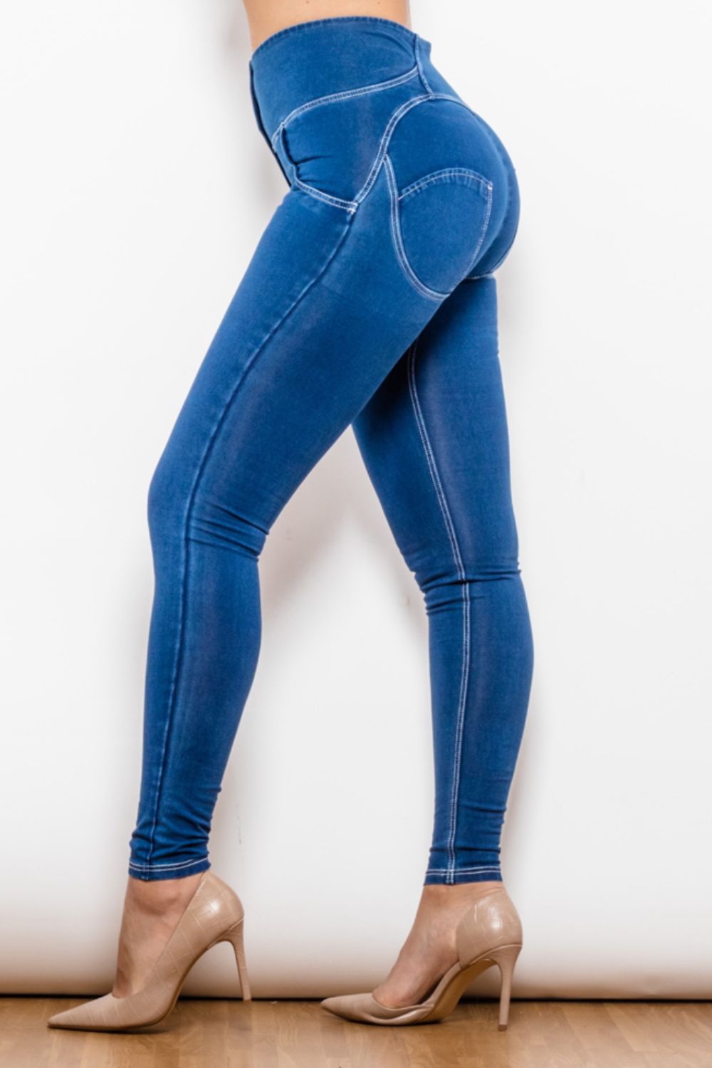 Jean long skinny taille haute boutonné
