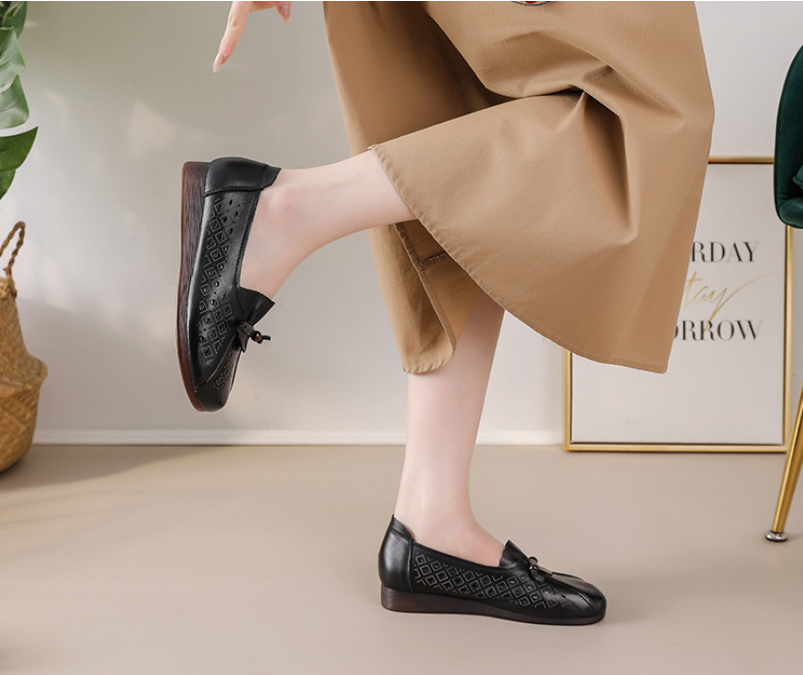 Innovative Mom Breathable Hollow Pumps