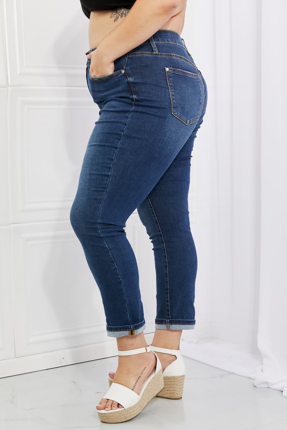 Jean boyfriend taille haute Judy Blue Crystal pleine grandeur