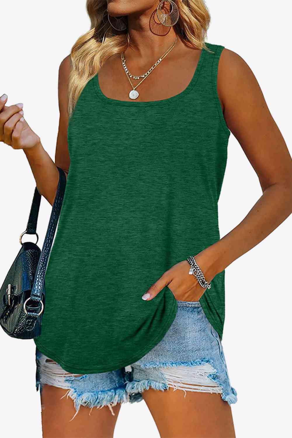 Tanktop mit abgerundetem Saum und quadratischem Ausschnitt