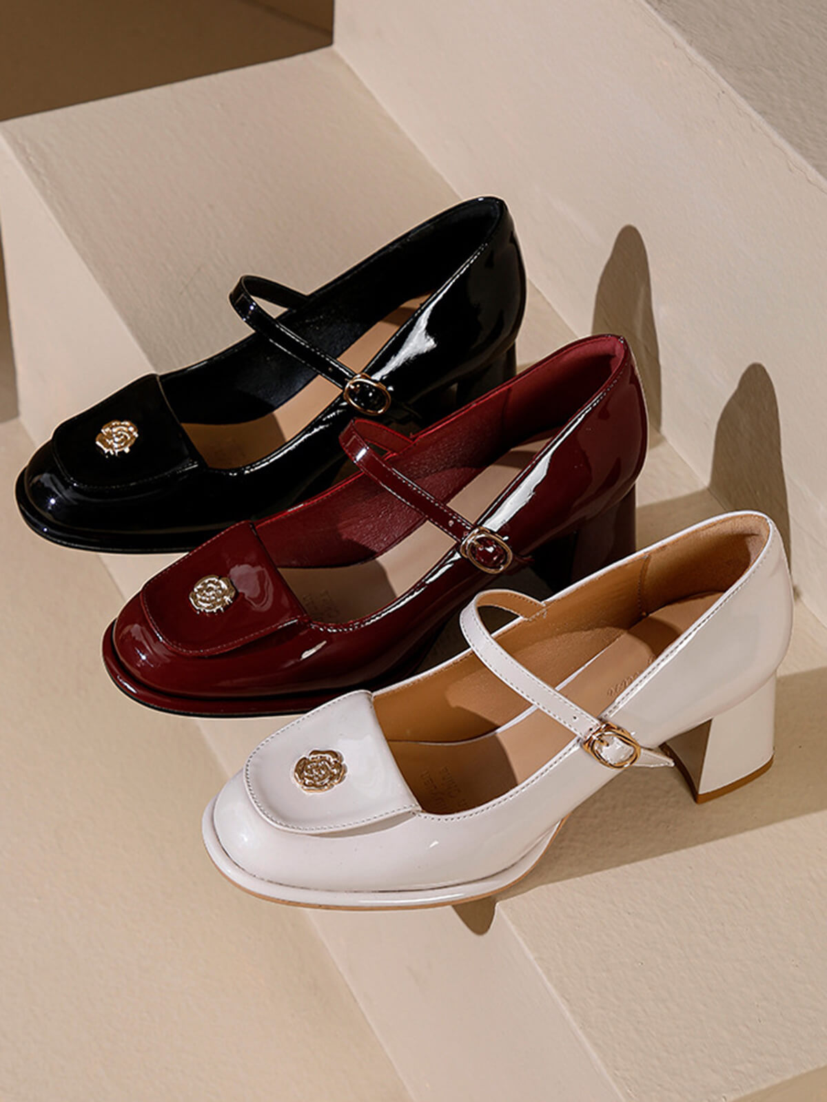 Chaussures Mary Jane à talons épais en cuir verni
