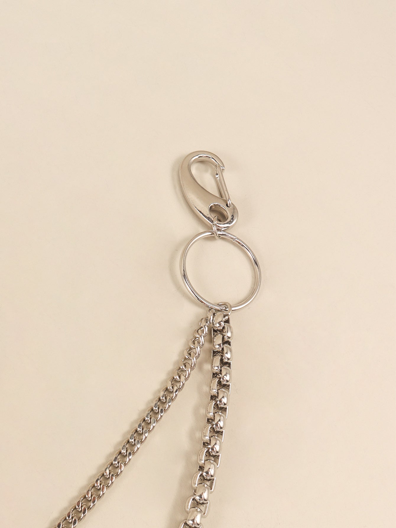 Doppellagiger Metallkettengürtel