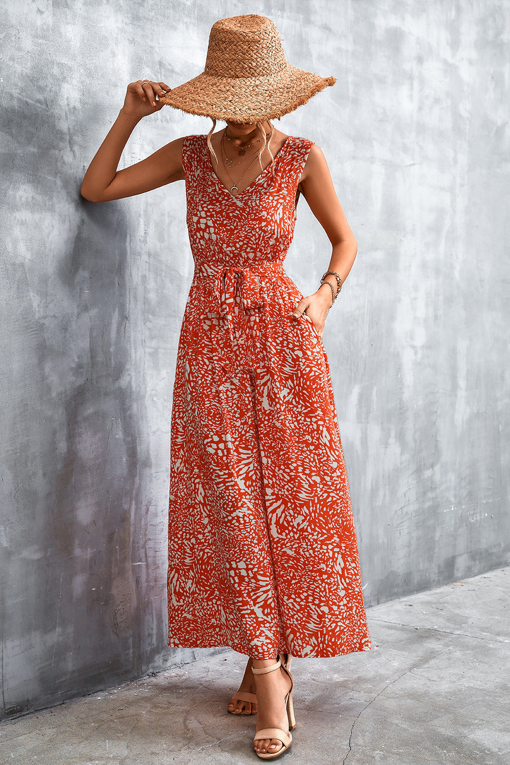 Robe longue imprimée à col en V et ceinture nouée