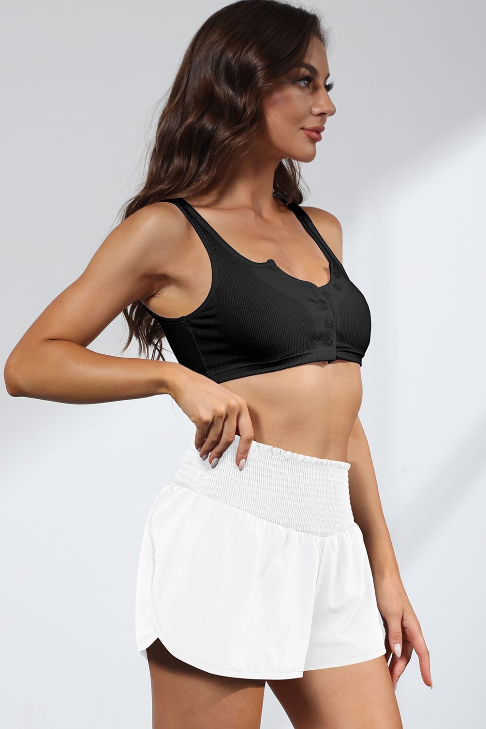 Shorts mit gesmoktem Paperbag-Bund
