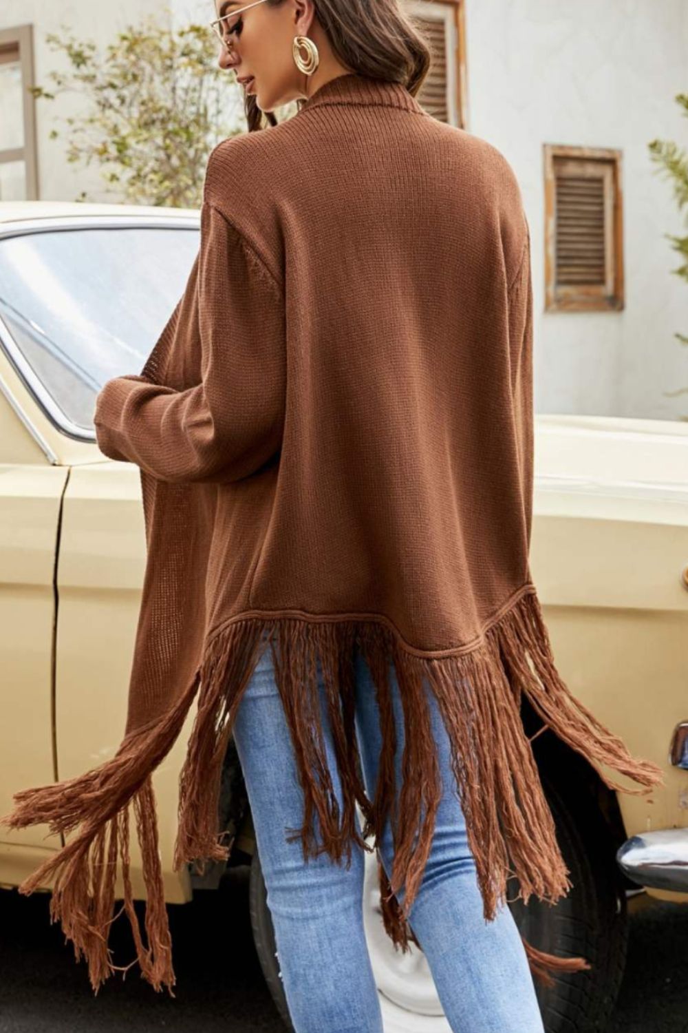 Cardigan mit Fransensaum und offener Vorderseite und geripptem Besatz