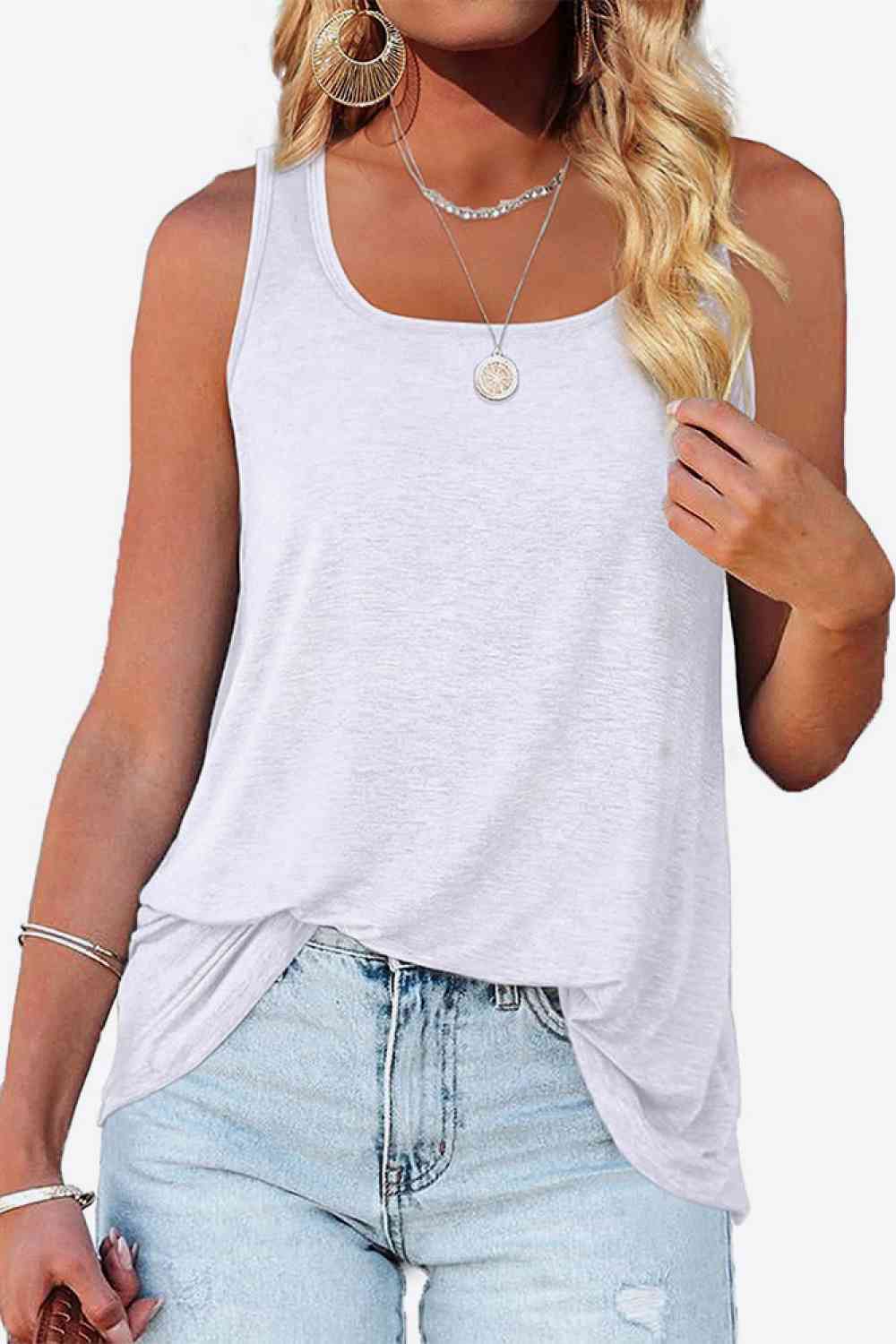 Tanktop mit abgerundetem Saum und quadratischem Ausschnitt