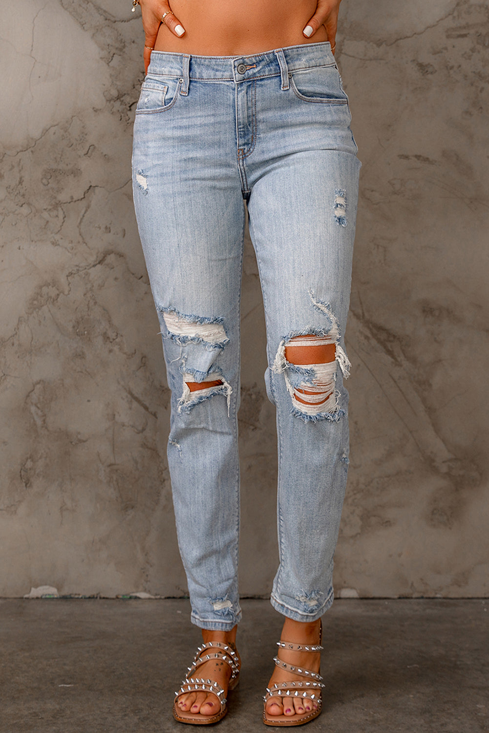 Gerade geschnittene Jeans im Used-Look mit Taschen
