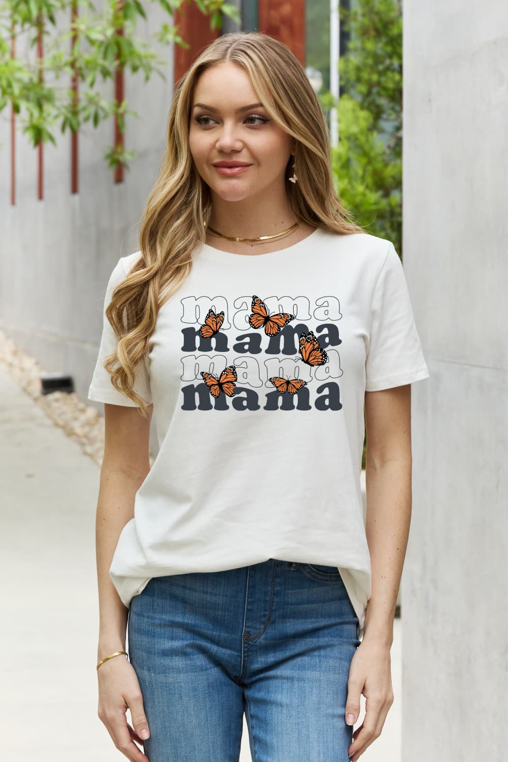 T-shirt en coton à imprimé papillon Simply Love MAMA