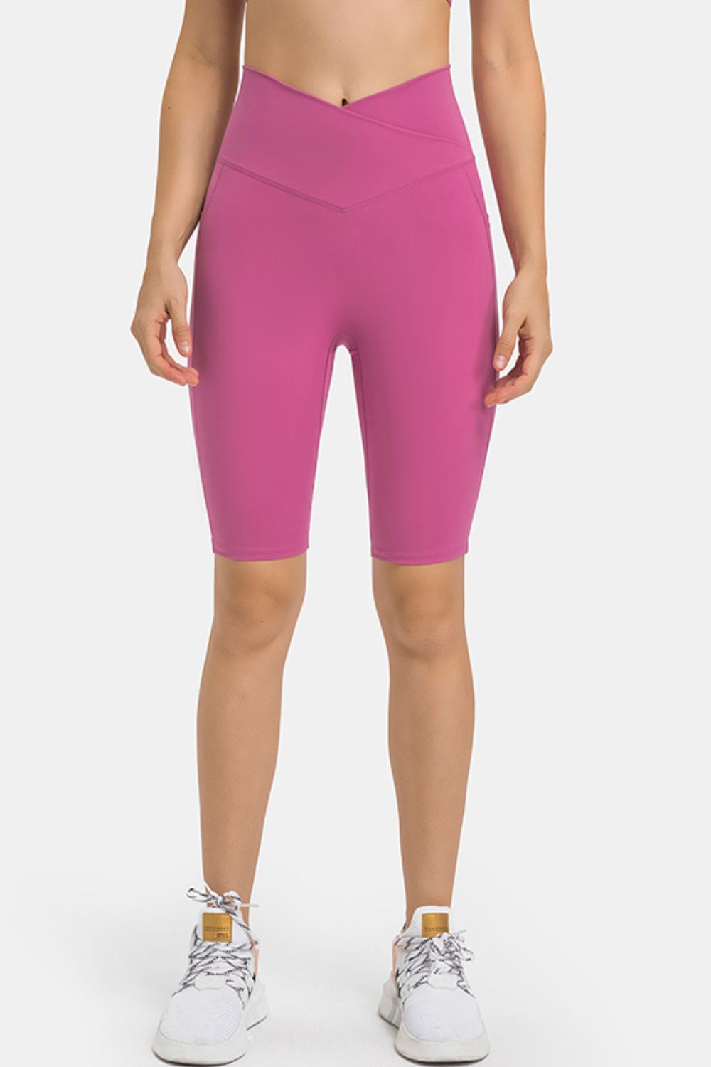 Bikershorts mit hoher Taille und Taschen