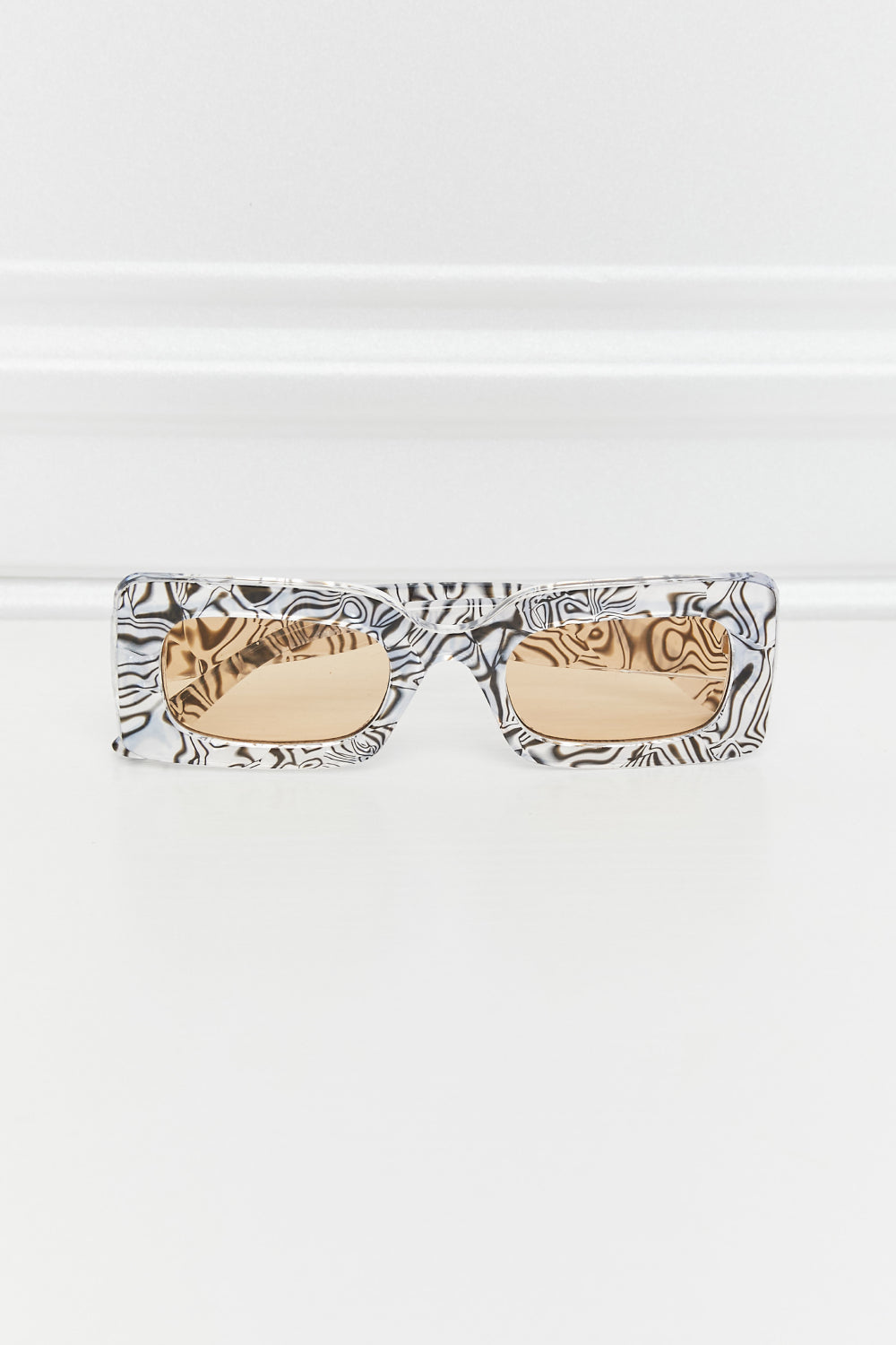 Rechteckige Schildpatt-Sonnenbrille aus Polycarbonat
