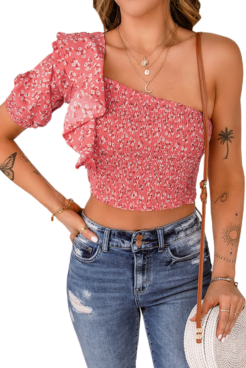 Haut smocké asymétrique à volants et à fleurs