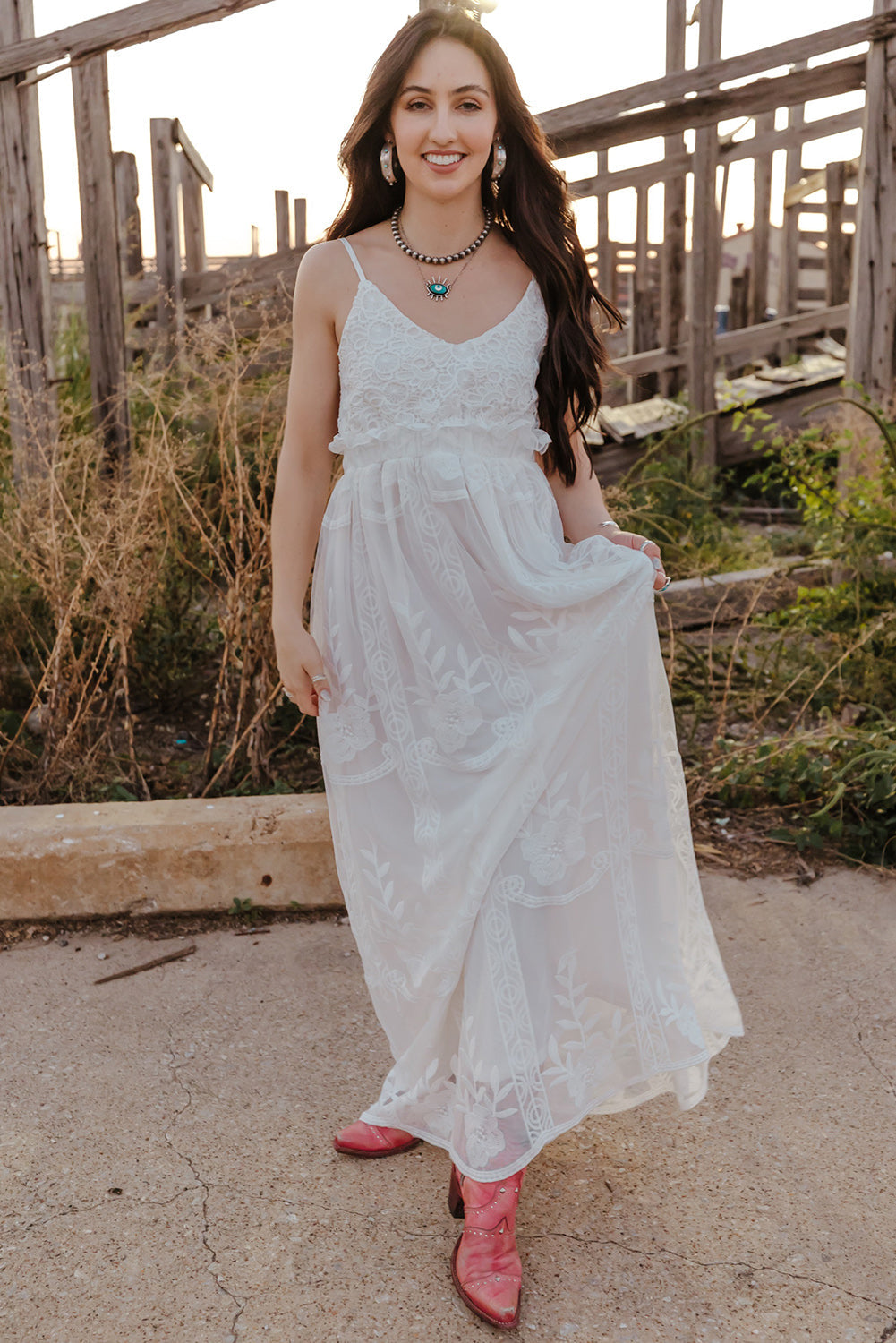 Robe longue dos nu en dentelle à bretelles spaghetti