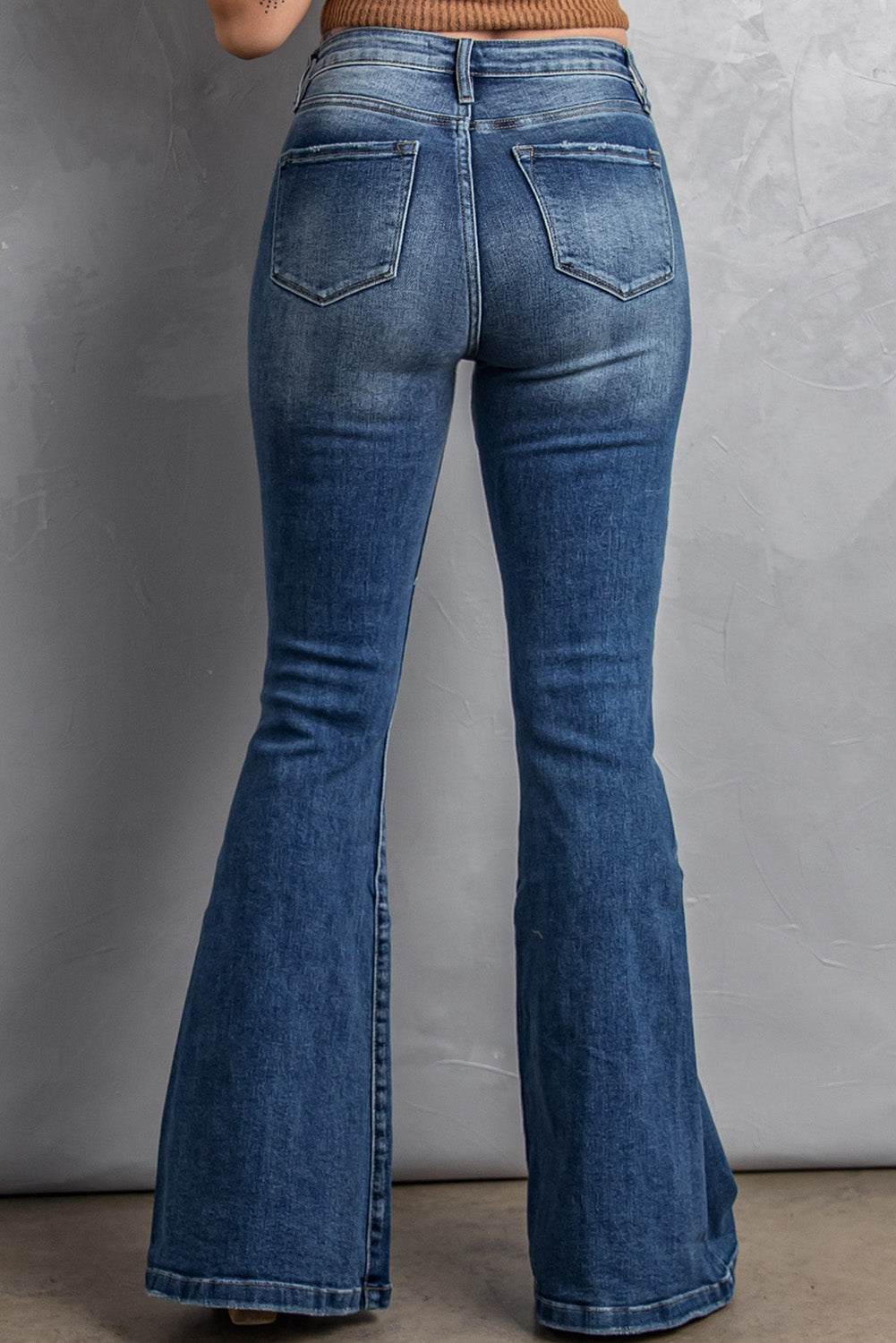 Jean évasé taille haute avec poches